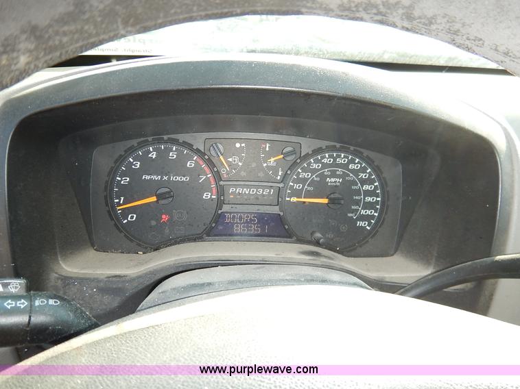 image for item L6255 2007 Chevrolet Colorado Ext. Cab pickup truck