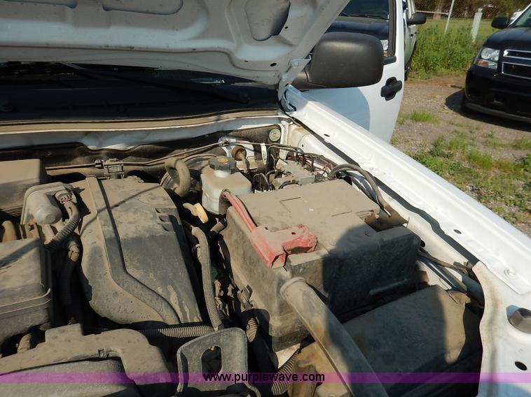 image for item L6255 2007 Chevrolet Colorado Ext. Cab pickup truck