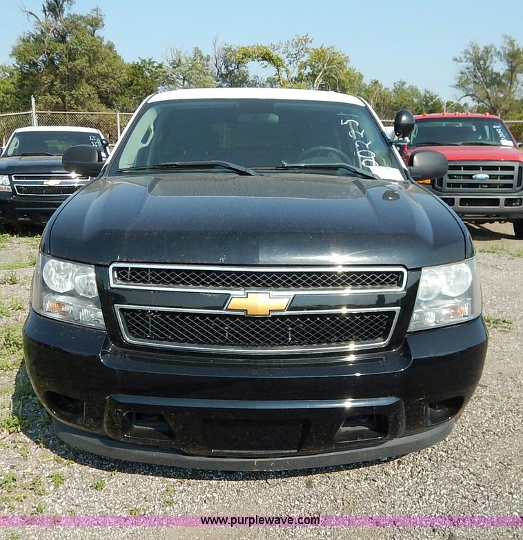 image for item L6257 2010 Chevrolet Tahoe LS SUV