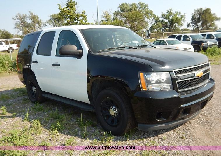 image for item L6257 2010 Chevrolet Tahoe LS SUV