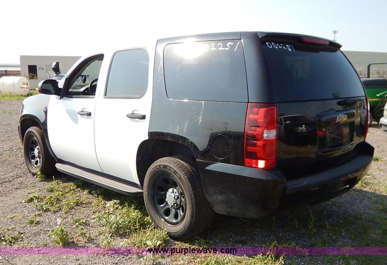 image for item L6257 2010 Chevrolet Tahoe LS SUV