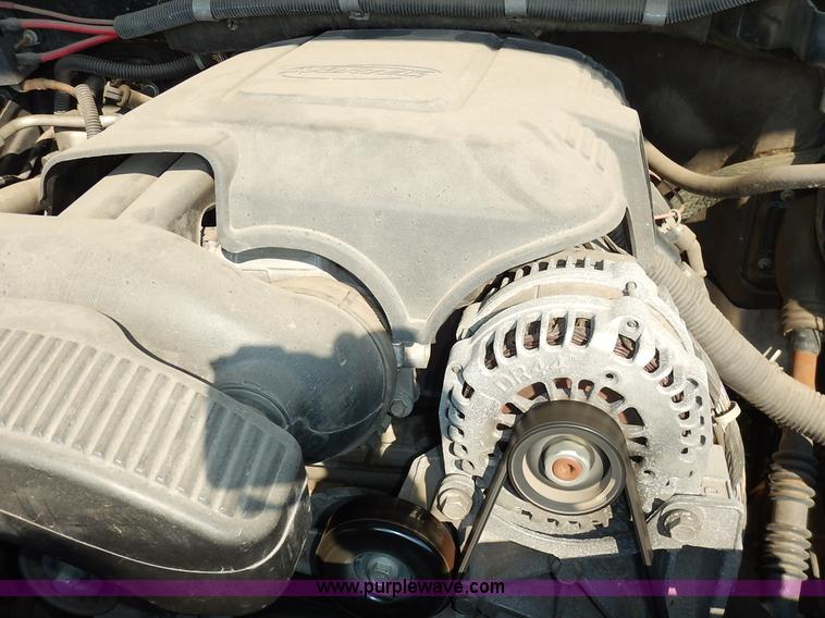 image for item L6257 2010 Chevrolet Tahoe LS SUV