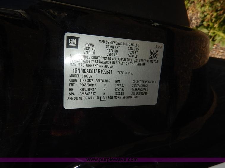 image for item L6257 2010 Chevrolet Tahoe LS SUV