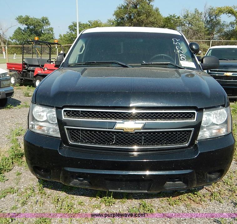 image for item L6258 2010 Chevrolet Tahoe LS SUV