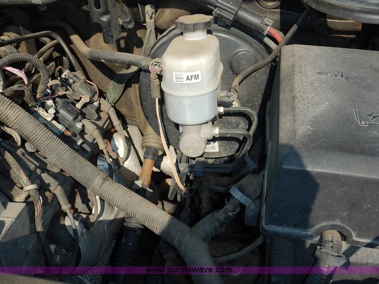 image for item L6258 2010 Chevrolet Tahoe LS SUV