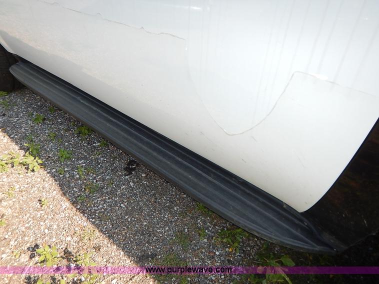 image for item L6258 2010 Chevrolet Tahoe LS SUV