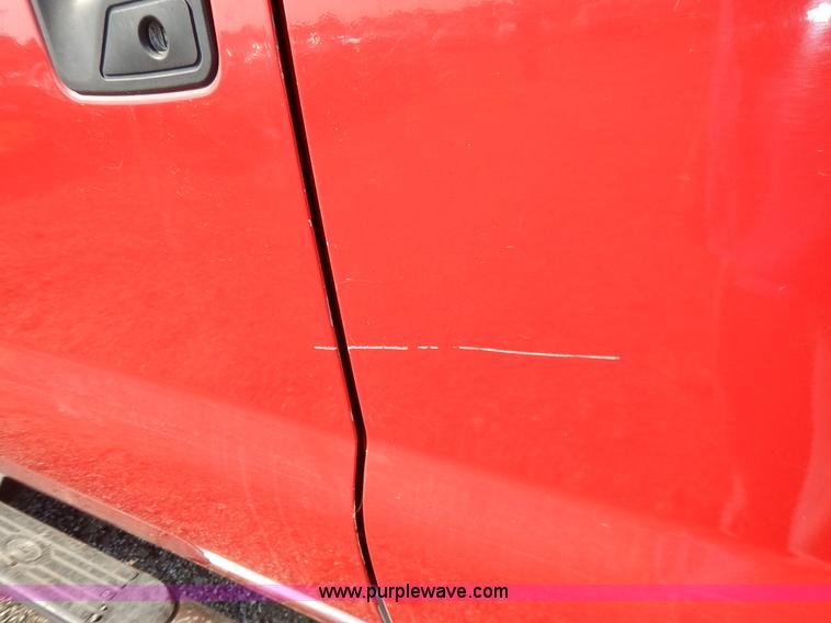 image for item L6259 2007 Ford F550 Super Duty XL Crew Cab utility truck