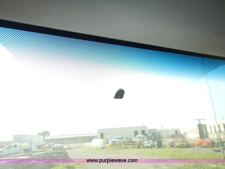 image for item L6259 2007 Ford F550 Super Duty XL Crew Cab utility truck