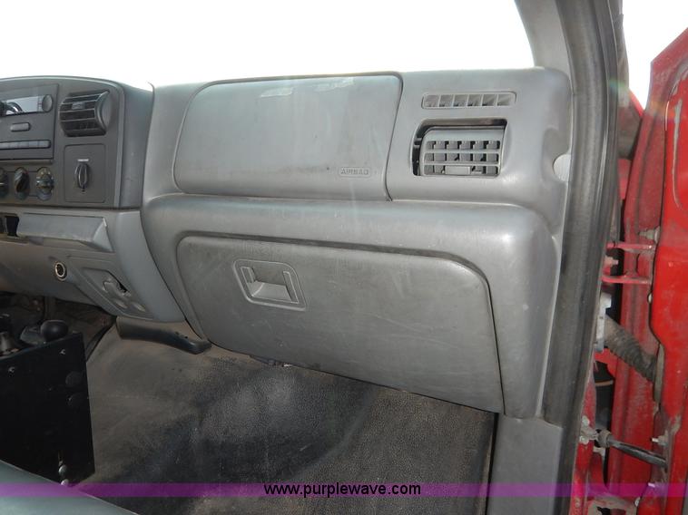 image for item L6259 2007 Ford F550 Super Duty XL Crew Cab utility truck