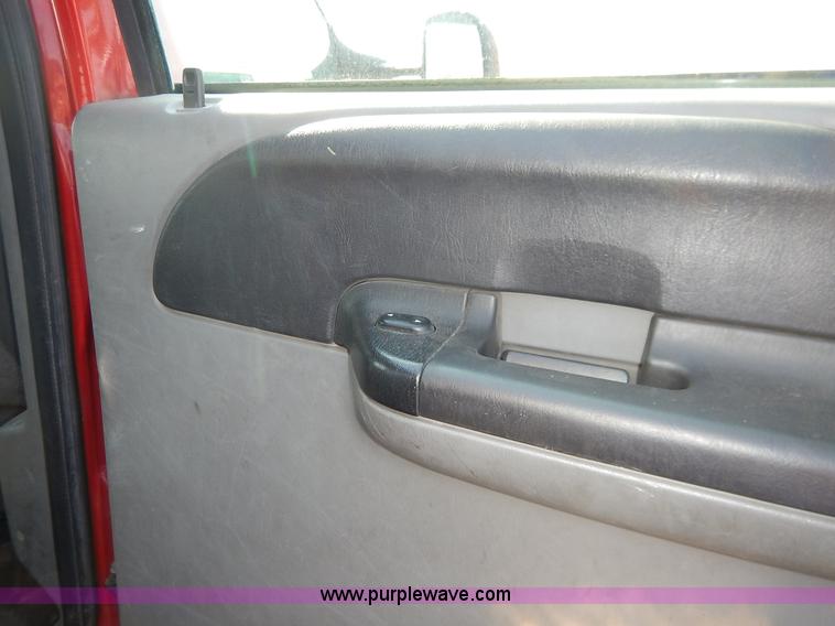 image for item L6259 2007 Ford F550 Super Duty XL Crew Cab utility truck