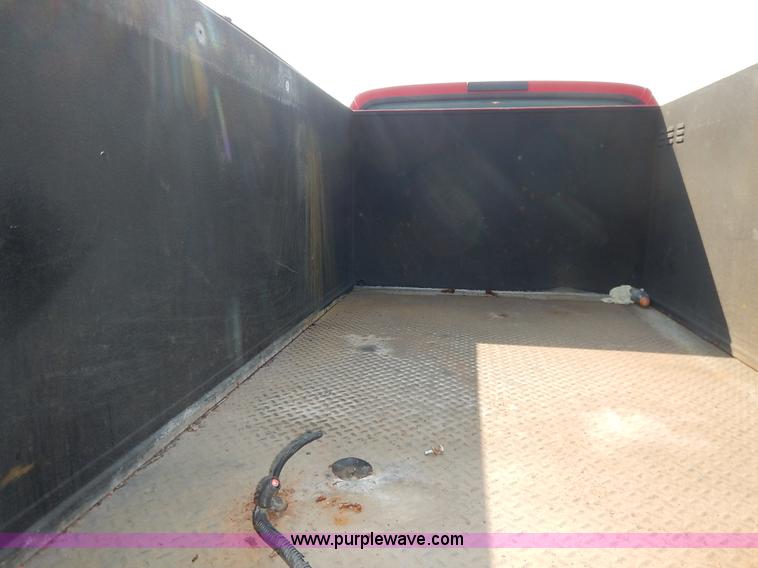 image for item L6259 2007 Ford F550 Super Duty XL Crew Cab utility truck