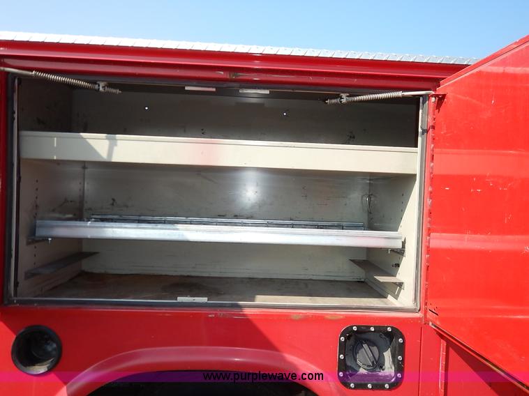 image for item L6259 2007 Ford F550 Super Duty XL Crew Cab utility truck