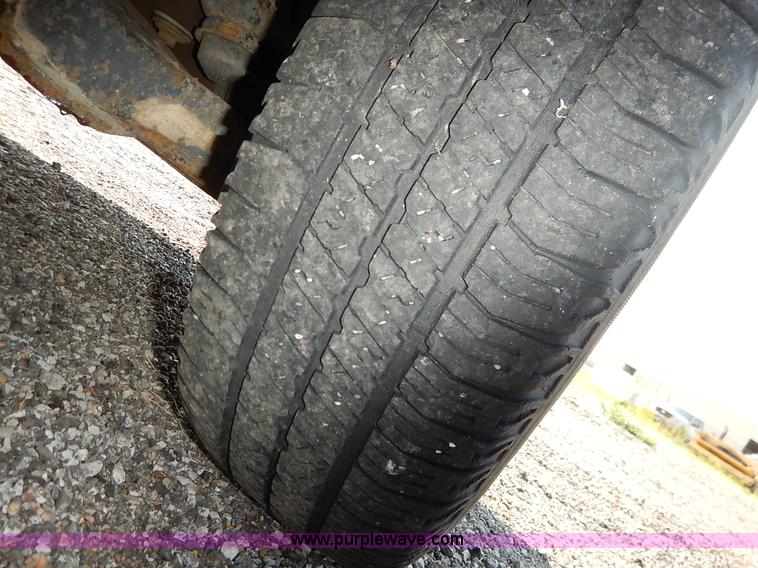 image for item L6260 2006 Chevrolet Colorado LT LT Crew Cab pickup truck