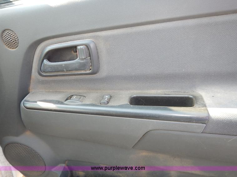 image for item L6260 2006 Chevrolet Colorado LT LT Crew Cab pickup truck