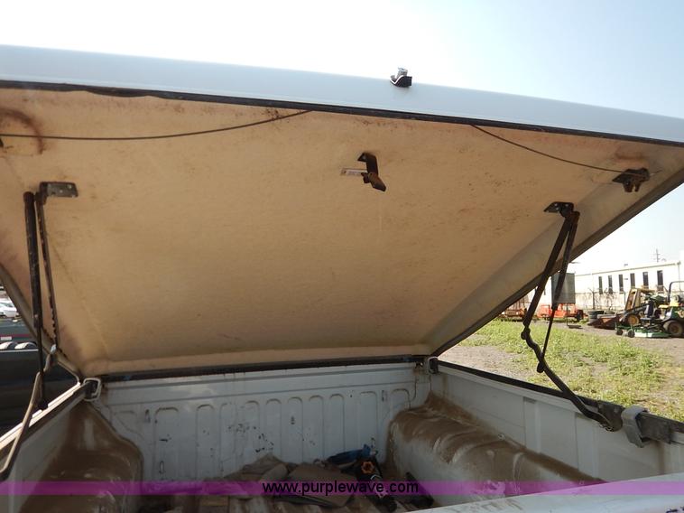 image for item L6260 2006 Chevrolet Colorado LT LT Crew Cab pickup truck