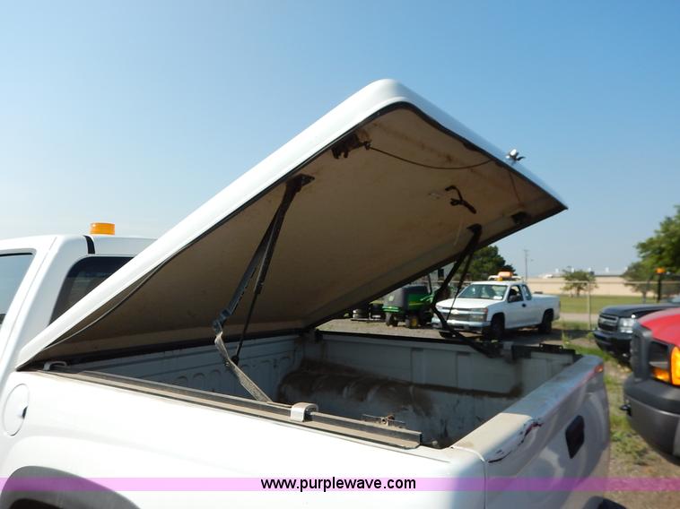 image for item L6260 2006 Chevrolet Colorado LT LT Crew Cab pickup truck