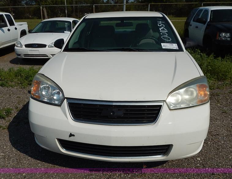image for item L6262 2007 Chevrolet Malibu LS