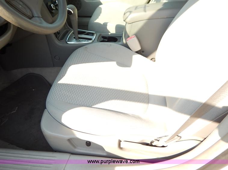 image for item L6262 2007 Chevrolet Malibu LS