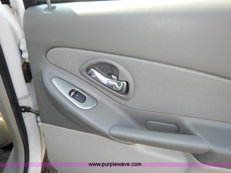 image for item L6262 2007 Chevrolet Malibu LS