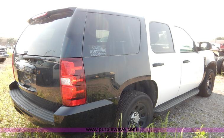 image for item L6263 2010 Chevrolet Tahoe LS SUV