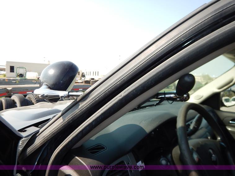 image for item L6263 2010 Chevrolet Tahoe LS SUV