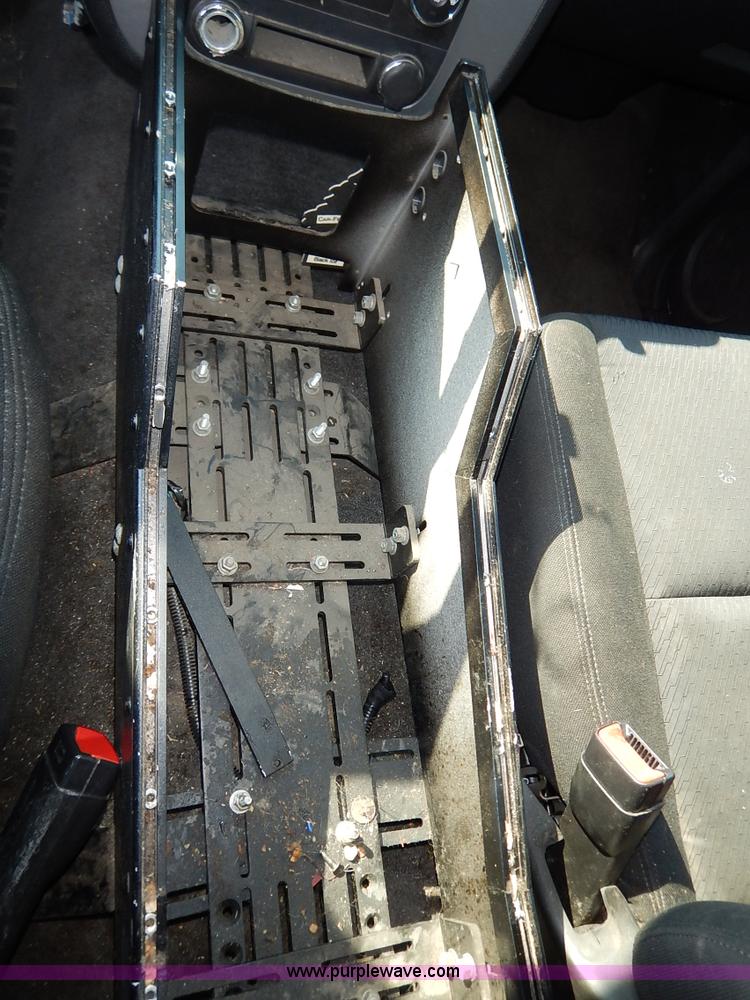 image for item L6263 2010 Chevrolet Tahoe LS SUV