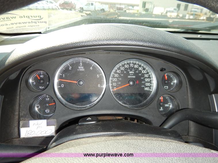 image for item L6263 2010 Chevrolet Tahoe LS SUV