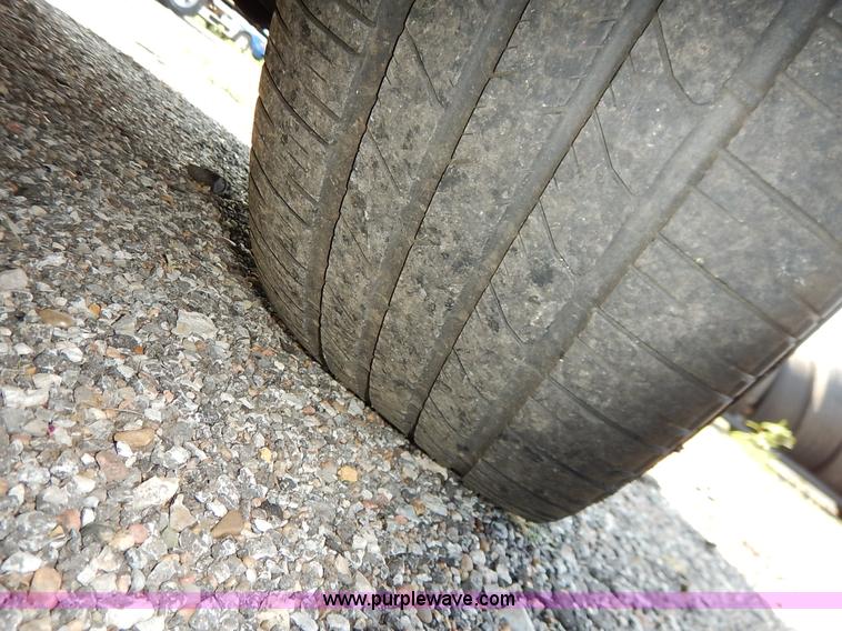 image for item L6263 2010 Chevrolet Tahoe LS SUV