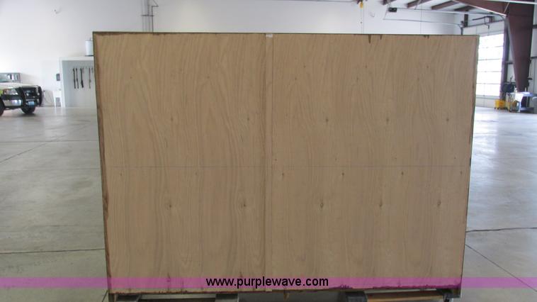 image for item AY9773 Plywood book shelf