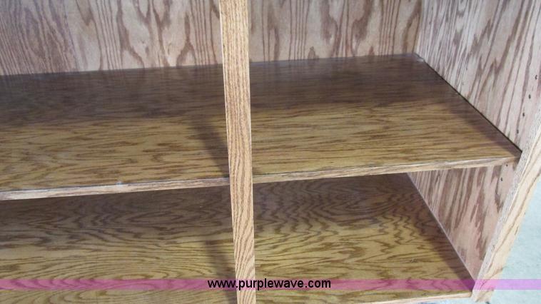 image for item AY9773 Plywood book shelf
