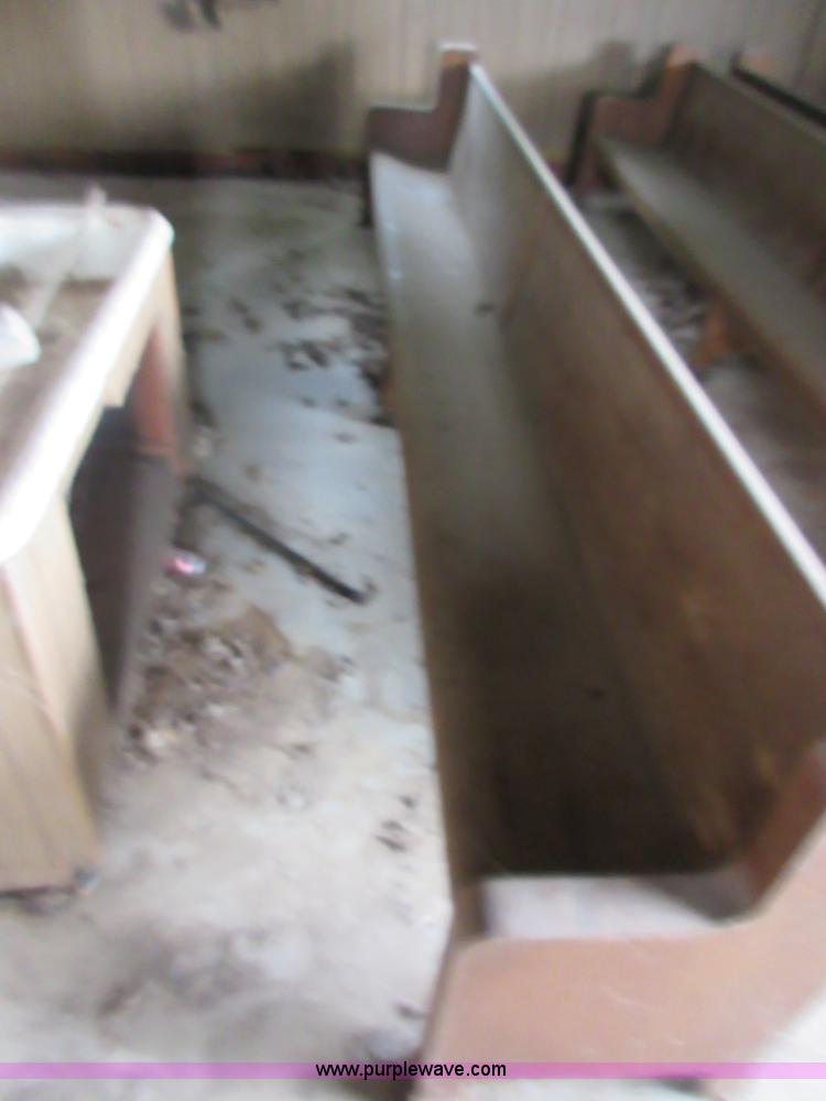 image for item BB9245 (5) church pews