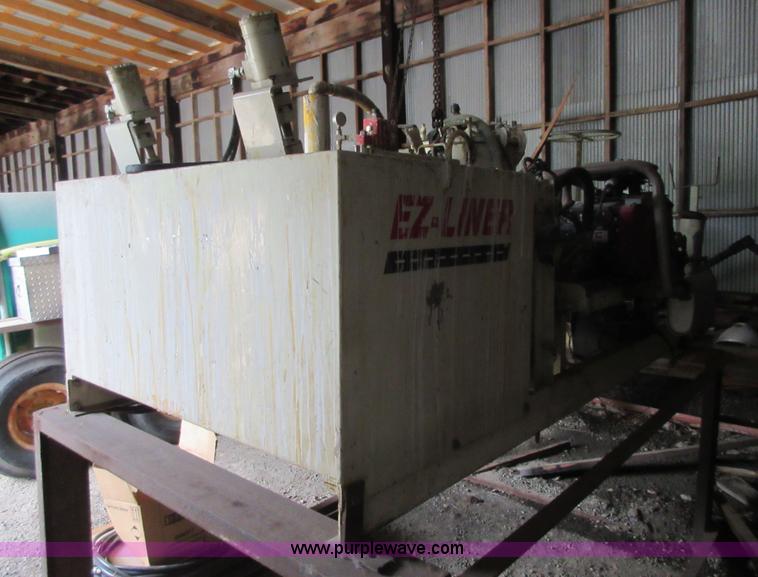 image for item BB9247 EZ-Liner AL120-EZ paint striper