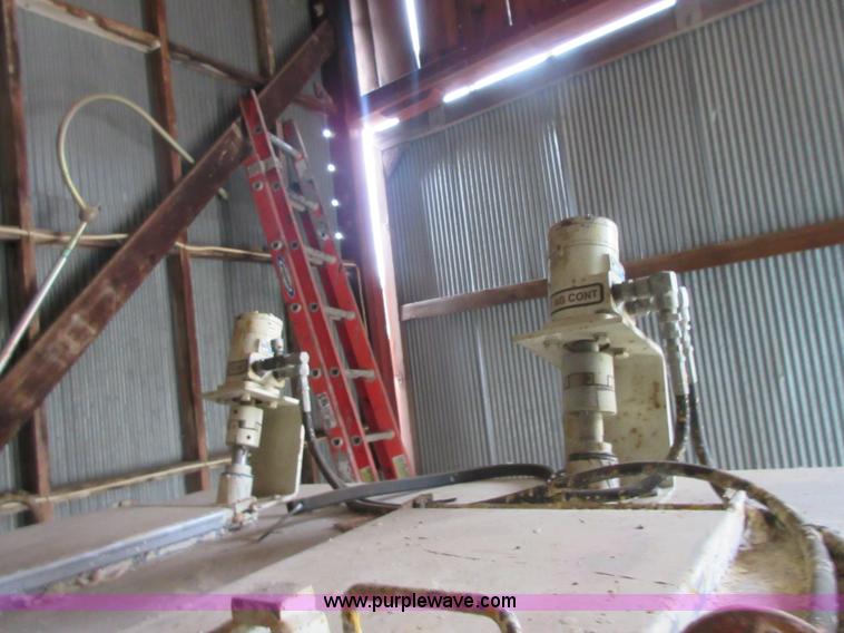 image for item BB9247 EZ-Liner AL120-EZ paint striper