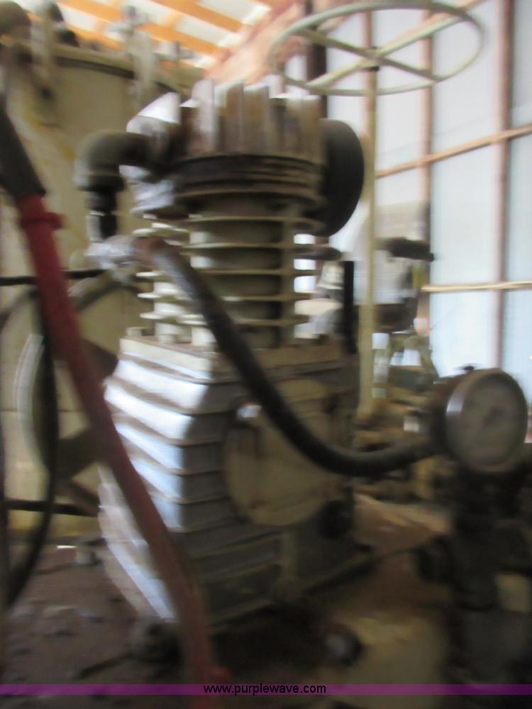 image for item BB9247 EZ-Liner AL120-EZ paint striper