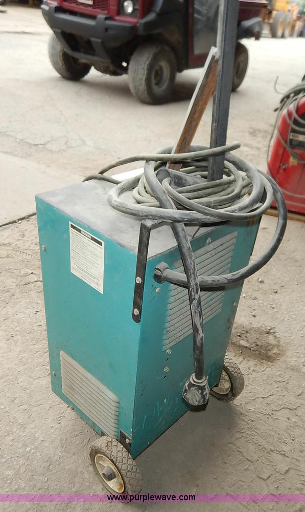 image for item BH9878 Century Air Products AC welder