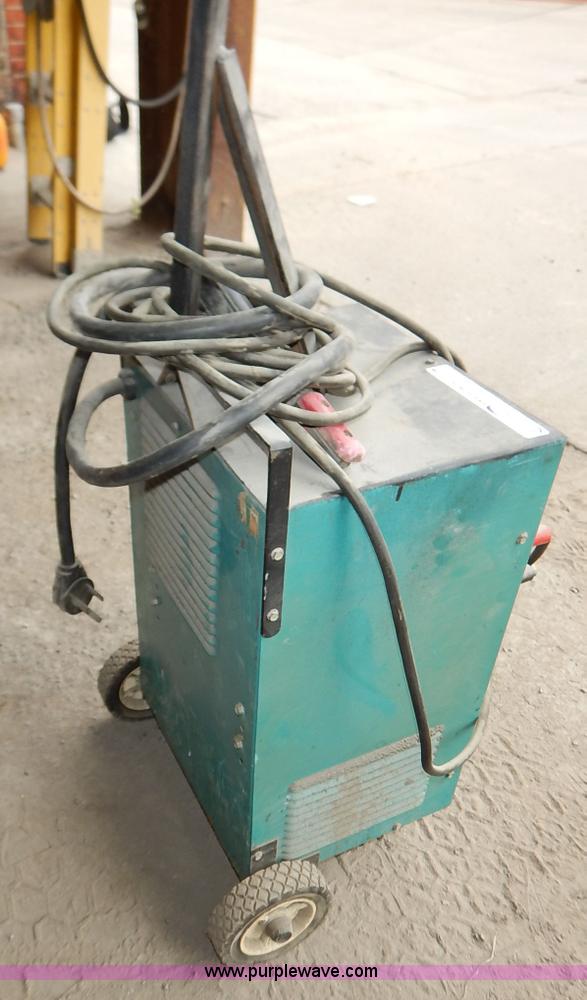 image for item BH9878 Century Air Products AC welder