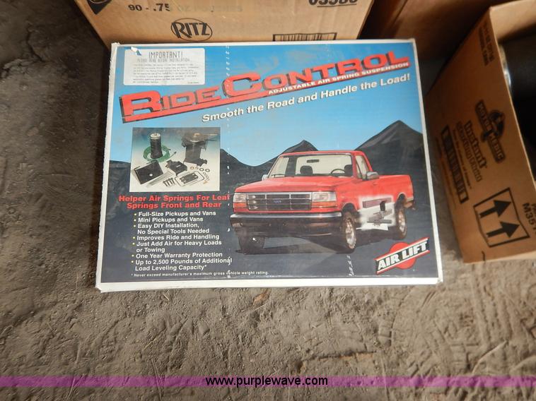 image for item BH9883 Assorted truck parts