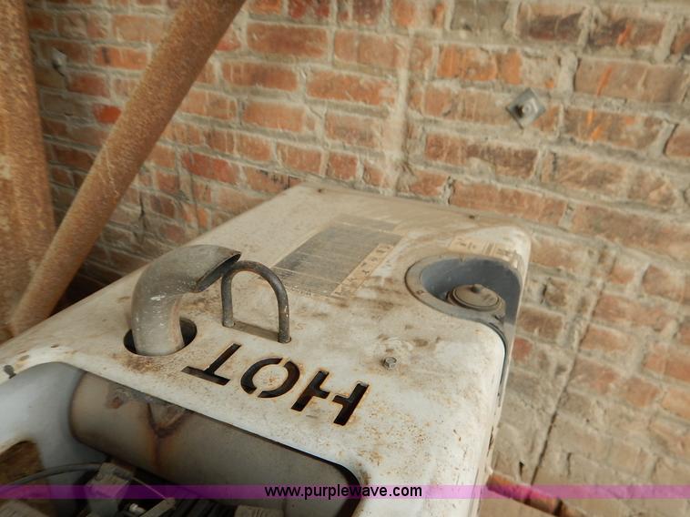 image for item BH9884 Hobart welder/generator