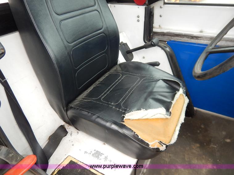 image for item BH9887 1999 Go-4 utility three wheel police utility vehicle