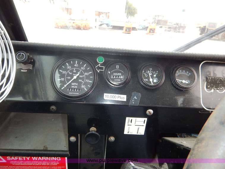 image for item BH9887 1999 Go-4 utility three wheel police utility vehicle