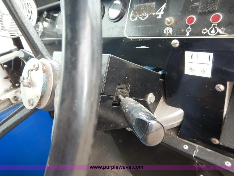 image for item BH9887 1999 Go-4 utility three wheel police utility vehicle