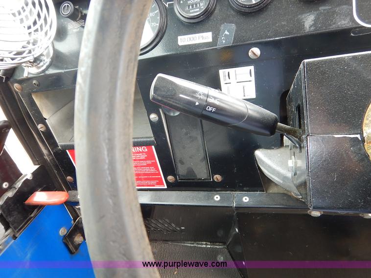 image for item BH9887 1999 Go-4 utility three wheel police utility vehicle