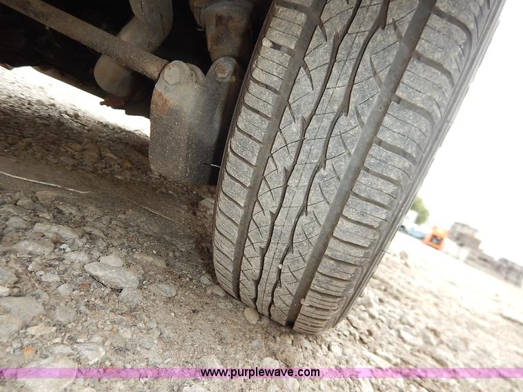 image for item BH9887 1999 Go-4 utility three wheel police utility vehicle