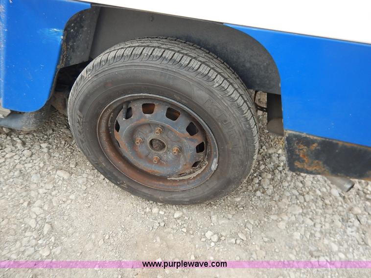 image for item BH9887 1999 Go-4 utility three wheel police utility vehicle