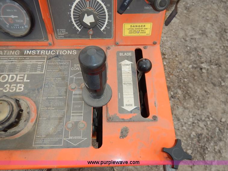 image for item BH9888 1998 Norton Clipper concrete saw