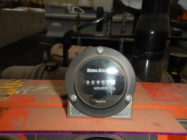 image for item BH9889 1997 Norton Clipper concrete saw