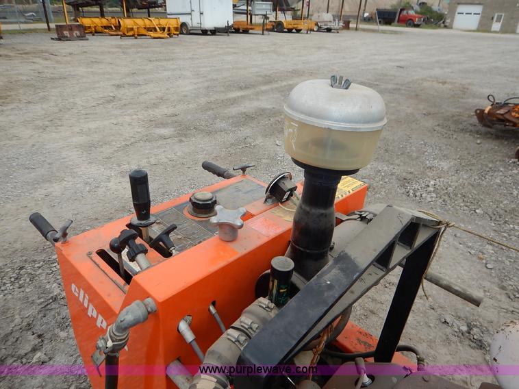 image for item BH9889 1997 Norton Clipper concrete saw