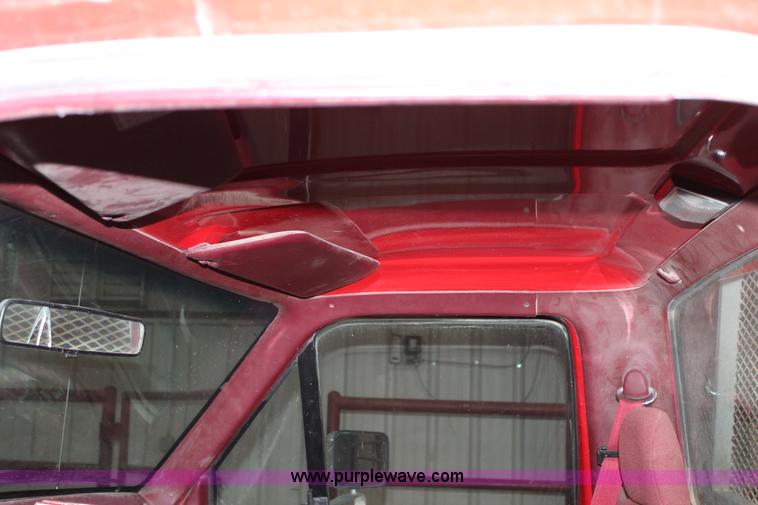 image for item BJ9386 1995 Ford F250 HD XL pickup truck