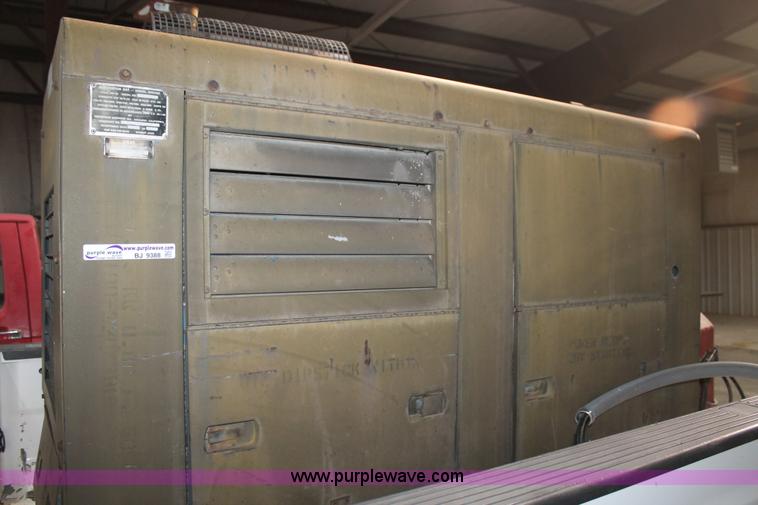 image for item BJ9388 1972 generator set