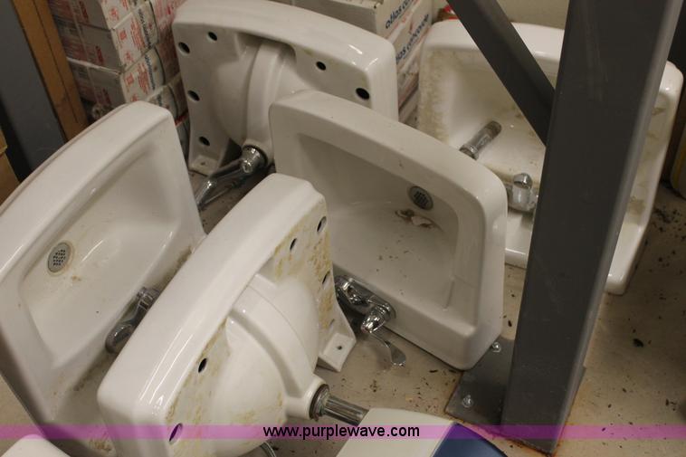 image for item BJ9390 Assorted items